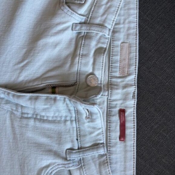 Anthropologie Pilcro Jeans - Low rise, Flare, Light Blue, Size 29 - Picture 5 of 6